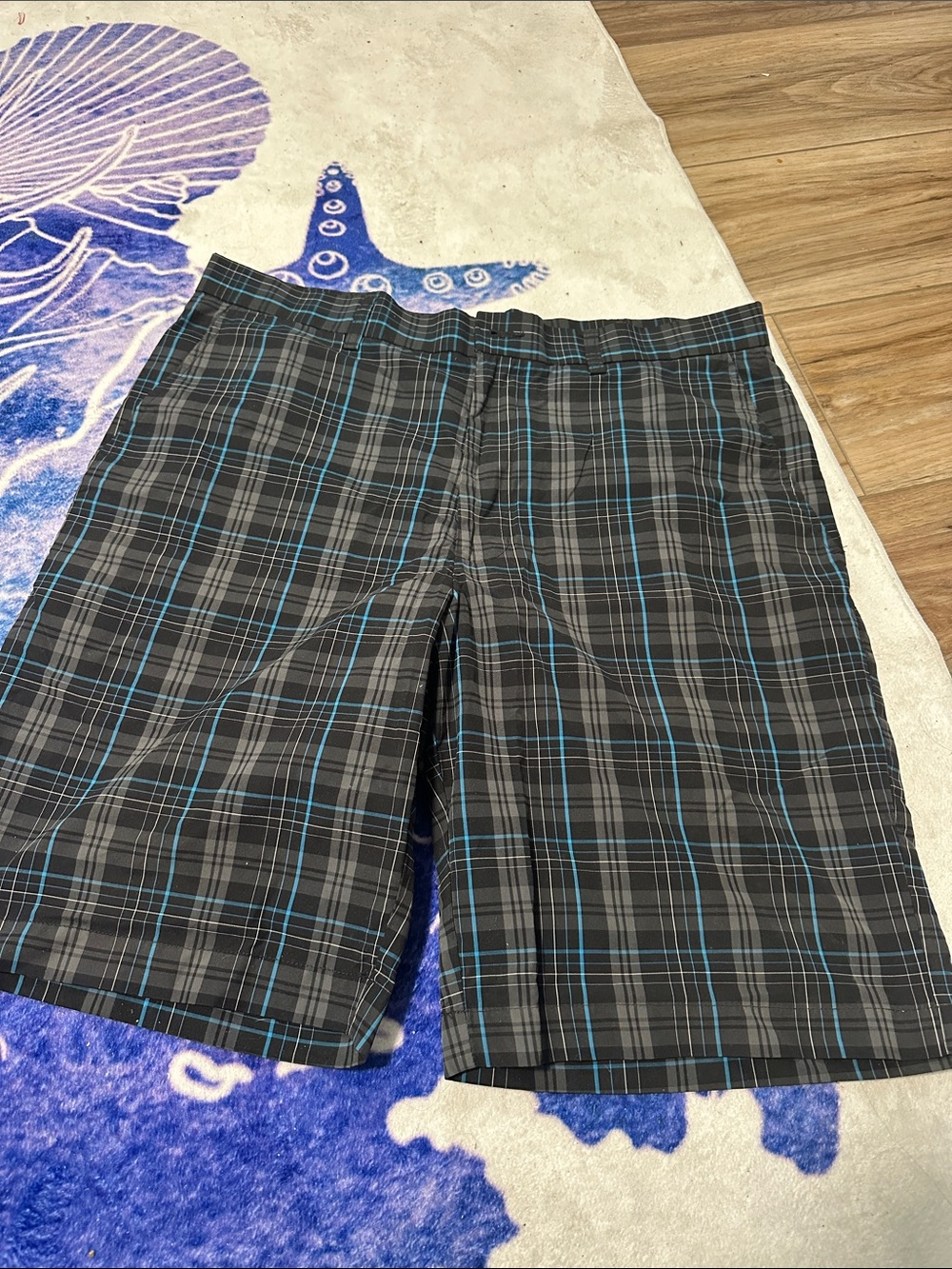 Ben Hogan Performance Plaid Golf Shorts